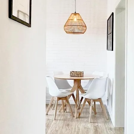 Little Apartment *